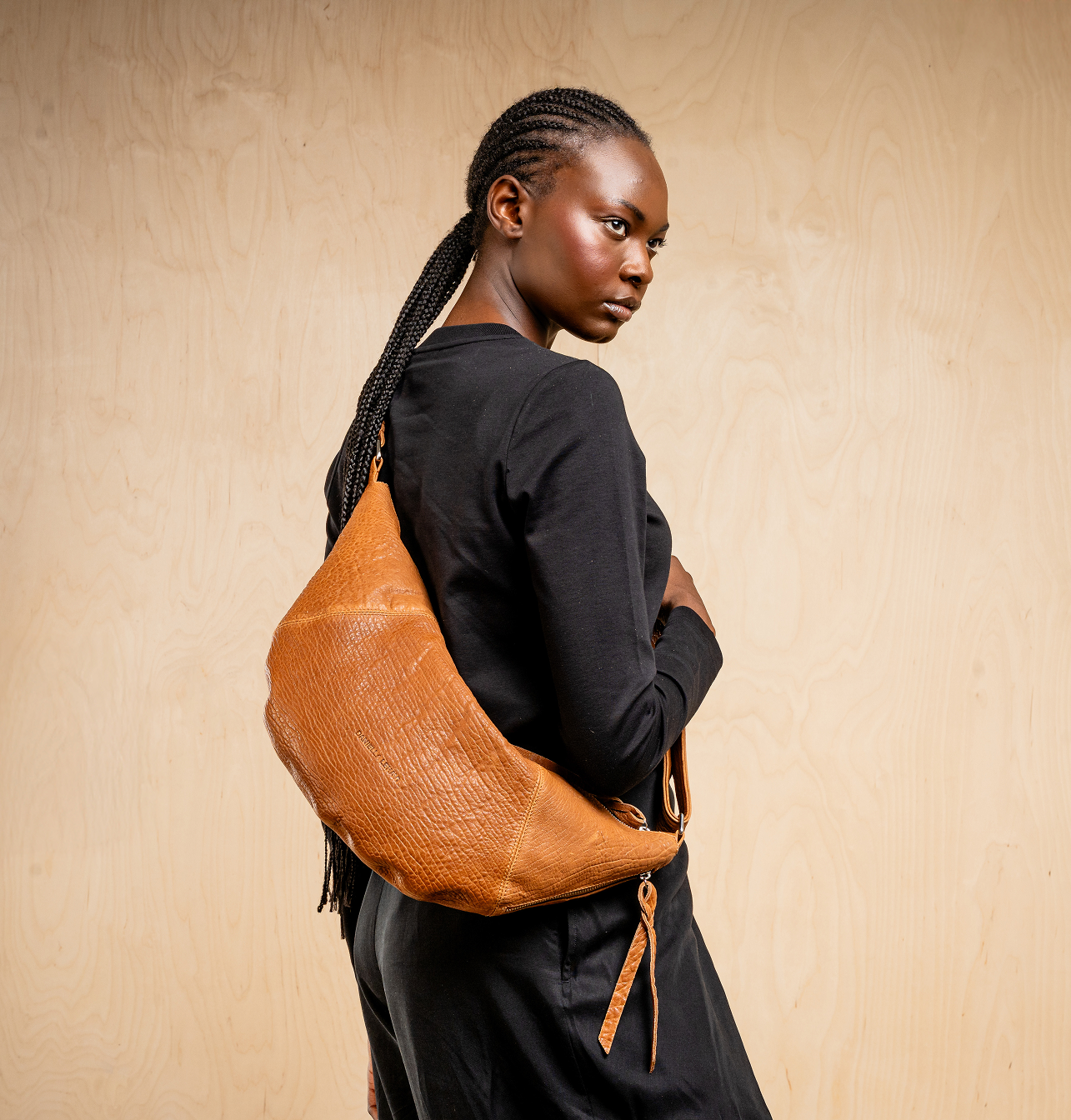 Seattle Half Moon Large - Image 9